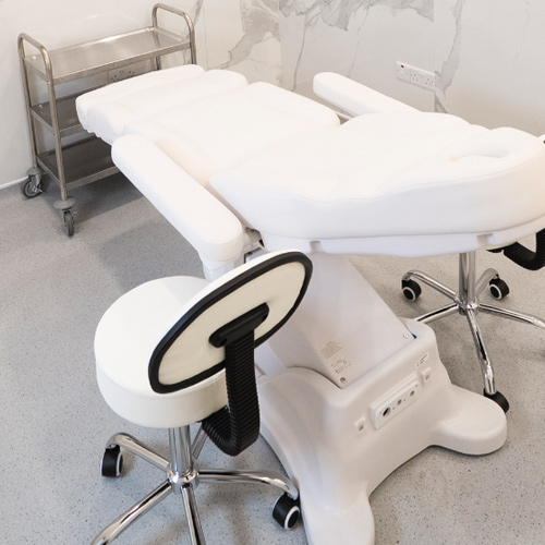 Clinic treatment room 4